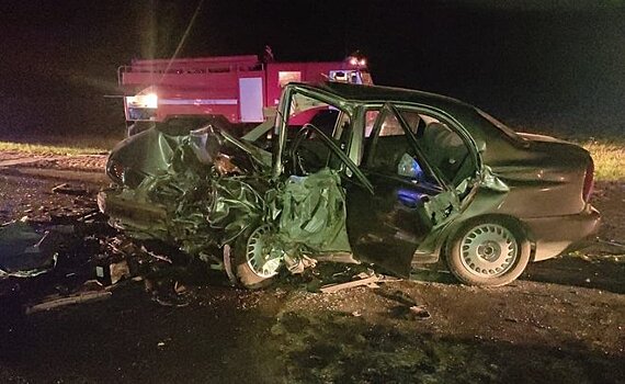 На дороге Казань — Малмыж в лобовом столкновении пострадали трое детей, водитель погиб