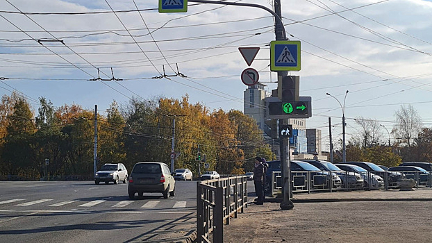 Дополнительные световые секции сделали у светофоров на двух перекрестках Вологды