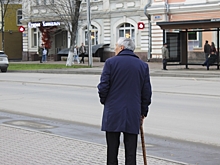 Стало известно, сколько лет россияне работают после выхода на пенсию