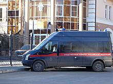 Россиянка заперла соседку в своем доме и избила ее палкой