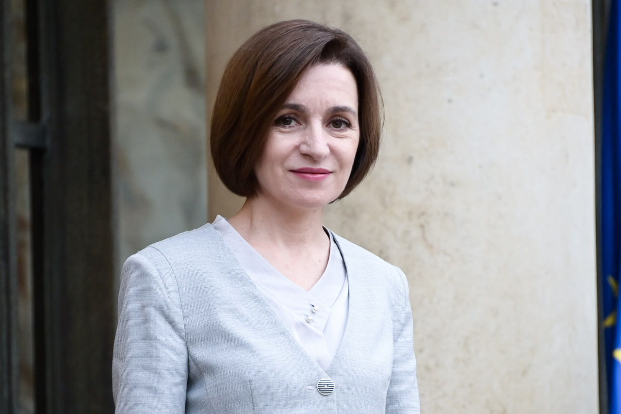 Санду обвинили в давлении на судебную власть в Молдавии
