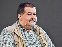 На российского режиссера напали возле дома