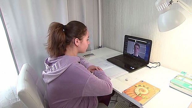 Регионы РФ ввели новые ограничения из-за COVID-19