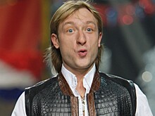Плющенко заставляет худеть располневшую Сотникову