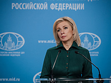 Захарова: Киев истерикой пытается набить себе цену перед переговорами
