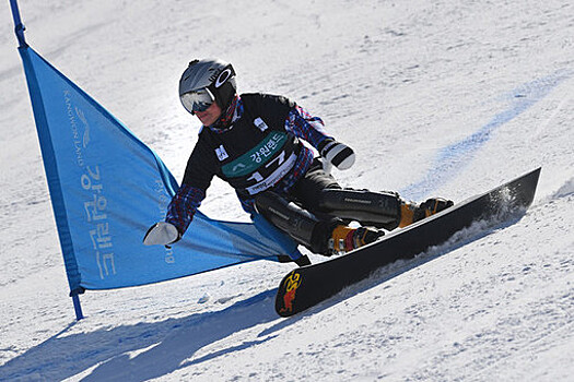 Сноубордист Сарсембаев одержал победу на Универсиаде