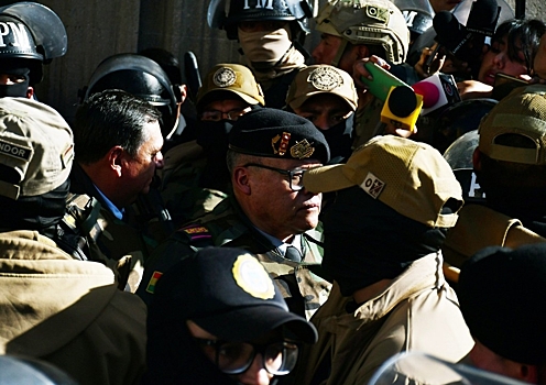 В Боливии задержали причастных к госперевороту военных