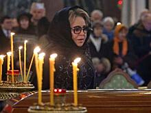 Матвиенко назвала смерть Инны Чуриковой личной утратой