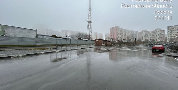 В Александровке навели порядок на конечном остановочном комплексе