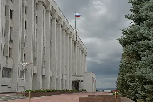 Виктора Акопьяна назначили министром образования Самарской области