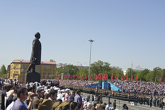Более 20 тыс. человек пришли посмотреть Парад Победы в Самаре