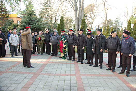 В Анапе почтили память жертв геноцида казачества