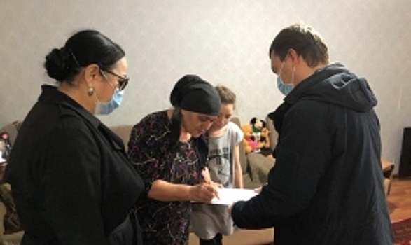 Московский бизнесмен пожертвовал 100 тыс. рублей для нуждающихся махачкалинских семей