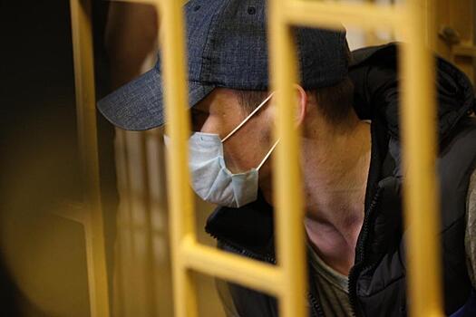 Во Владивостоке суд назначил двум жителям условные сроки за мошенничество с землей