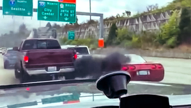 Водитель пикапа проучил наглого мажора