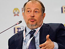 Олигарх Лисин начал зачистку СМИ?