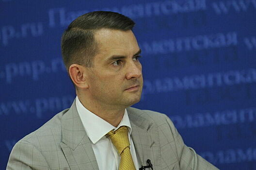 В Госдуме попросили МВД и Минцифры разъяснить порядок использования электронных водительских удостоверений