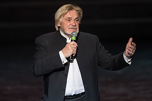 Лукашенко поздравил Владимира Васильева с 85-летием