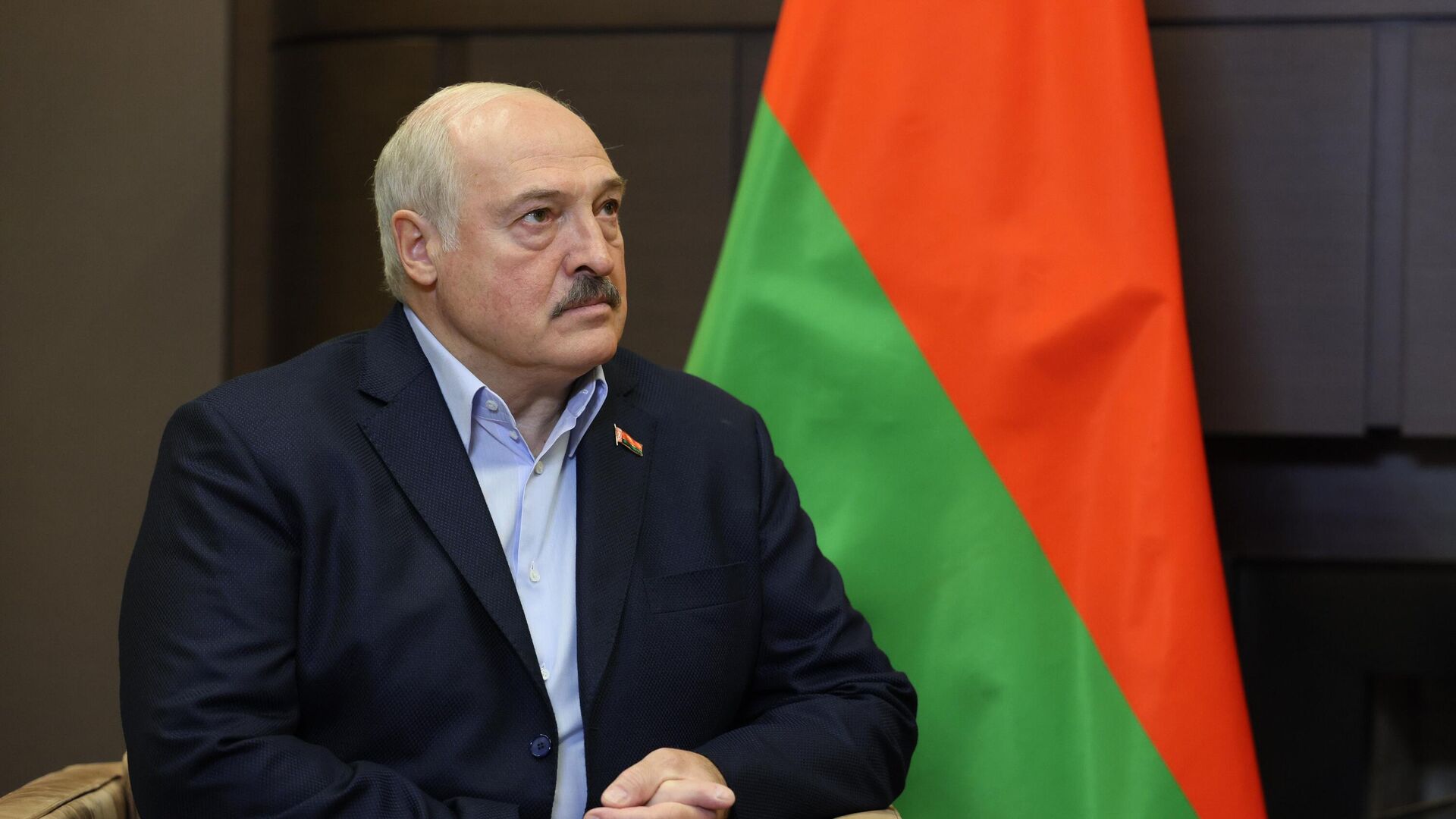 Александр Лукашенко обвинил МОК в попытке задушить Россию и Беларусь