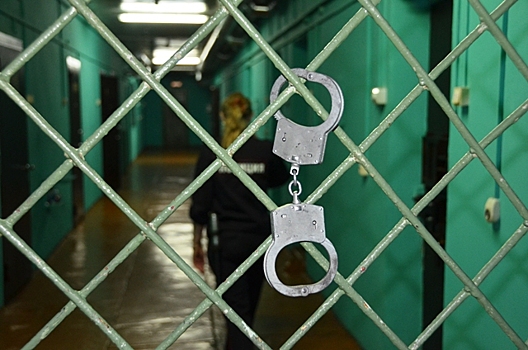 В Смоленской области полицейские задержали гражданина, 12 лет находившегося в федеральном розыске