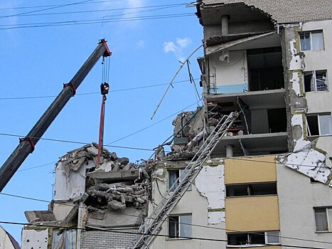 Четыре человека пропали после взрыва газа в Саратове