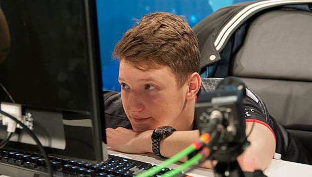 Resolut1on о HellRaisers: «Я вижу рост команды»
