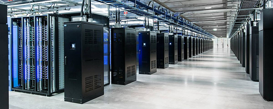 «Ростелеком» введет в 4,6 раза больше серверных стоек, чем в 2022 году