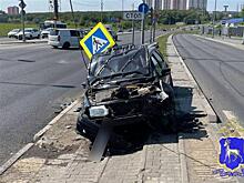 Внезапно открывшийся капот привел к ДТП в Самаре