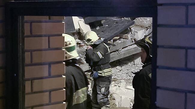 «Думал, что дом рухнет»: очевидцы рассказали о взрыве на заводе в Копейске