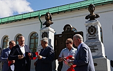В Историческом сквере Екатеринбурга открыли бюсты российским императорам