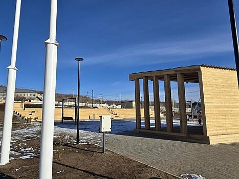 Два сквера благоустроили в поселке Новокручининский за 10 млн рублей