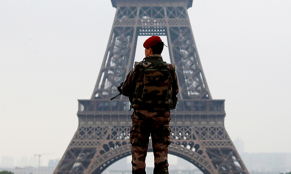 Во Франции захотели выйти из НАТО после угроз альянса России