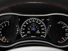 Jeep Grand Cherokee — провожаем старое поколение и готовимся встречать новое