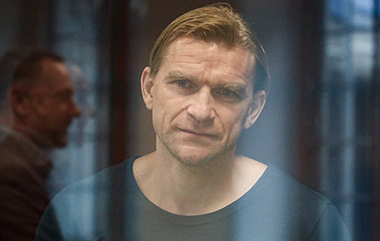 Экс-гендиректора ТРЦ "Зимняя вишня" Вишневского досрочно выпустили на свободу