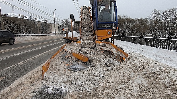 Дороги Калужской области зимой будут чистить 300 единиц техники
