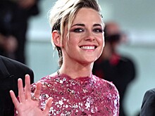 Было — стало: как Кристен Стюарт прошла путь от пацанки до иконы стиля и роли принцессы Дианы