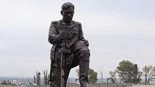 На «Самбекских высотах» в Ростовской области открыли памятник солдату-победителю