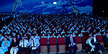 День учителя отметили в российско-таджикской школе имени Юрия Гагарина в Душанбе