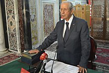 Президент Туниса госпитализирован