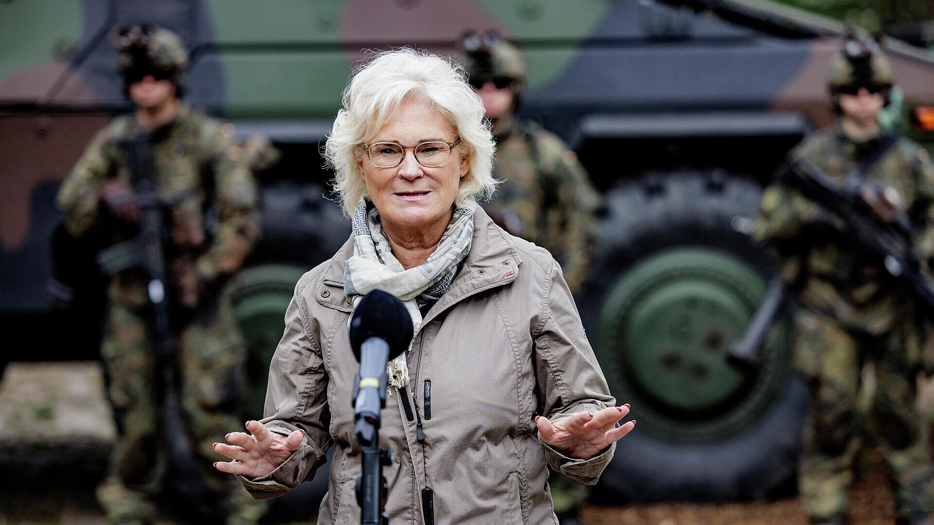 Министр обороны германии 2022