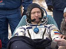 Россиян и американца эвакуировали из «Союза МС-27» после приземления