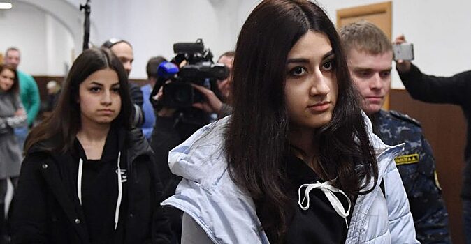 Родственники убитого дочерьми Хачатуряна дали пресс-конференцию