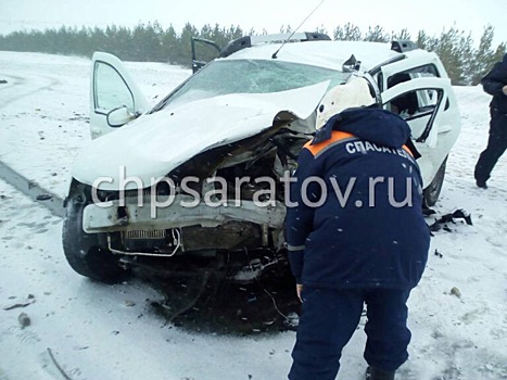 Подробности ДТП под Вольском: В результате тройной аварии погиб водитель