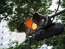 В Ростове отремонтировали светофор на пересечении проспекта Шолохова и Театрального