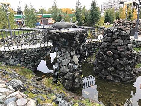 Новый парк или ремонт. Жители Салехарда решат судьбу неработающего фонтана
