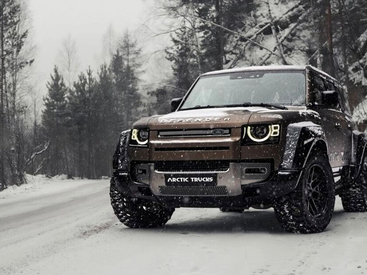 Новая программа тюнинга от Arctic Trucks для Land Rover Defender - Рамблер/ авто