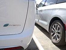 Дилер назвал причины рекордных продаж новых гибридных авто