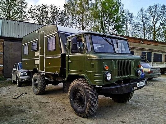 Кемпер своими руками из ГАЗ-66 за полмиллиона рублей (2 фото + 4 гиф) -  Рамблер/авто