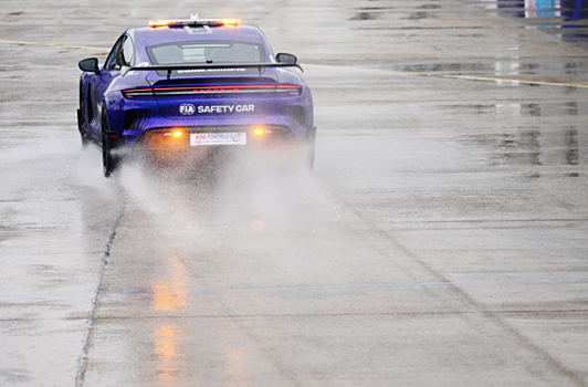 Формула E: Тренировка отменена, квалификация отложена