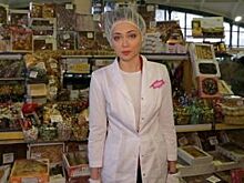 Ведущая «Ревизорро» Самбурская проверила в Казани кафе и отель